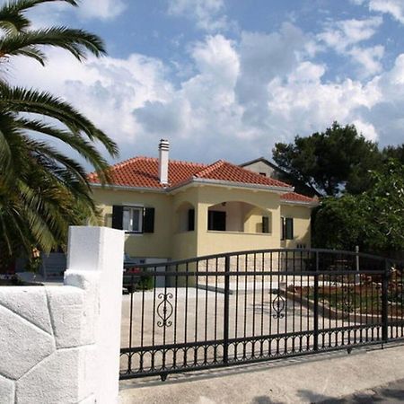 Apartment Marina Supetar Exterior foto